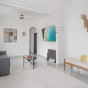  Villa Casa Blanca In